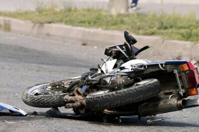 HC Asks Accused to Distribute Helmets, Hold Placard on Safe Driving Outside AIIMS While Granting Bail