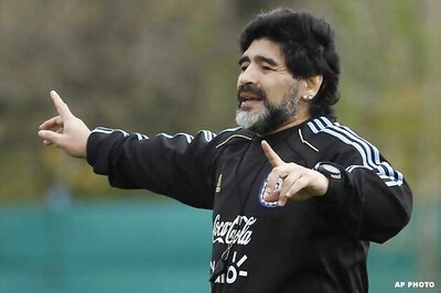 Iraq say it's not looking to hire Maradona