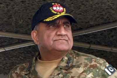 Pak Army Chief Bajwa Holds Private Meeting with Business Tycoons to Boost Ailing Economy