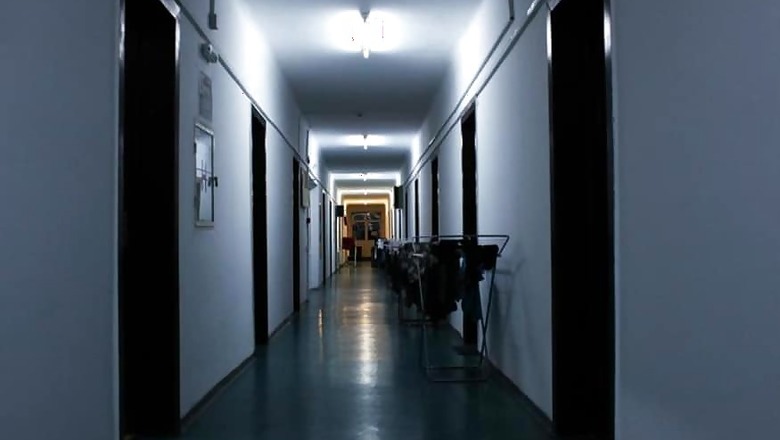 HRD Ministry Tells Educational Institutions to Allow Students Still in Hostels to Stay Put