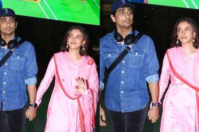 Aditi Rao Hydari Wears Sindoor, Walks Hand-in-Hand With Husband Siddharth in First Post-Wedding Appearance | Watch