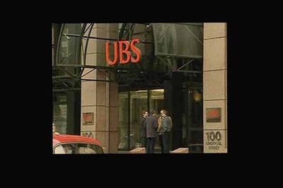 Swiss bank issues non-sexy dress code