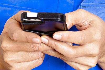 Mobile phone companies agree to install panic button to help women in distress