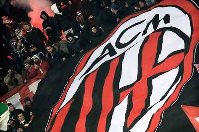 AC Milan eye Brazilian midfielder Luan