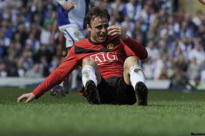 Berbatov quits international football