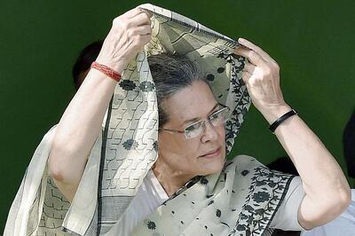 Sonia Gandhi Not to Host Iftar Party