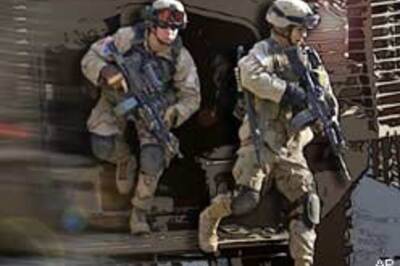 Love in war zone: US soldiers can now sleep together