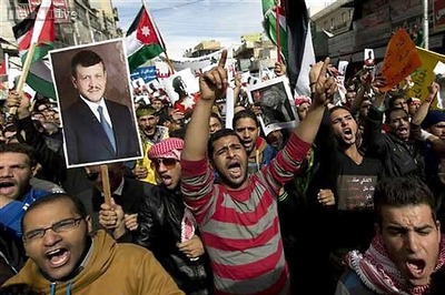 Jordan vows to 'eradicate' Islamic State as thousands march for pilot