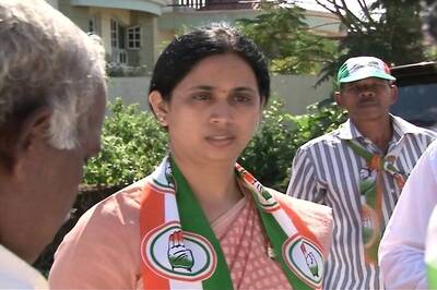 Karnataka Cong Leader Tries to Pressurise Police to Release Seized Trucks