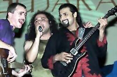 Pakistani band Junoon to rock for peace in Kashmir