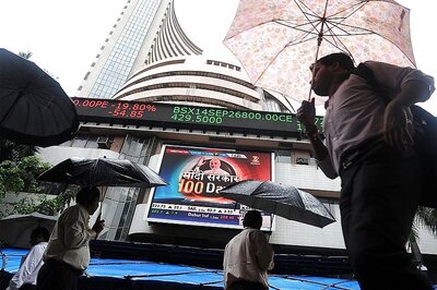 Sensex up 100 Points; Nifty Tops 8,400-mark on Mixed Global Cues
