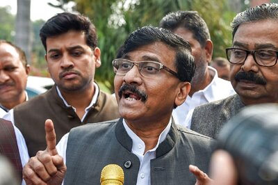 Celebrating Note Ban Akin to Cutting Cakes on Victims' Graves: Sena Attacks BJP in Mouthpiece
