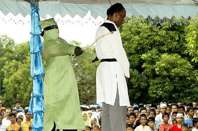Indonesia's Aceh Unveils 1st Female Flogging Squad as Number of Women Charged for Morality Crimes Rises