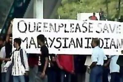 Ethnic Indians in Malaysia take to Gandhigiri