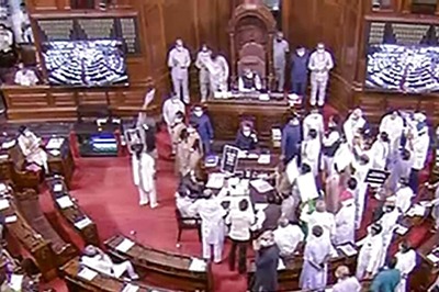 Lok Sabha, Rajya Sabha Adjourned for The Day Amid Protest by Opposition Members