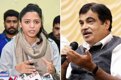 News18.com Daybreak | Nitin Gadkari-Shehla Rashid Spar on Twitter, Assam Lynching & Other Stories You May Have Missed