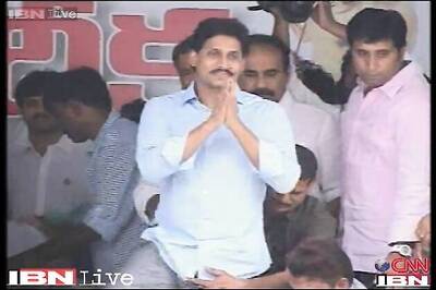 YSR Congress to hold public meeting in support of 'united'  AP today