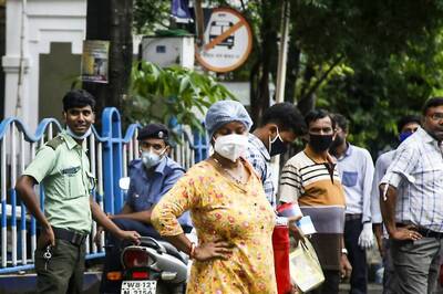 Govt Permits Exports of Certain Non-woven Fabrics Used for Making Masks & Coveralls