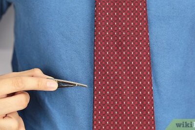 How to Wear a Tie Clip