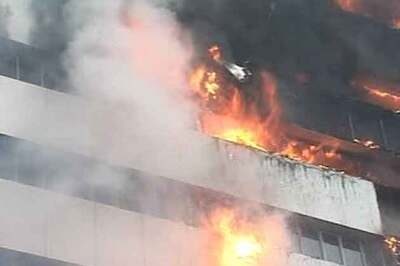 Major fire breaks out in Mumbai suburb
