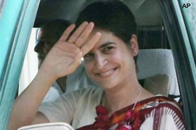 2 Congressmen demand Priyanka's candidature from Phulpur, suspended