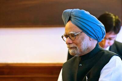 Investment in Infrastructure, Export Key to Sustain Growth: Manmohan Singh