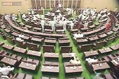 Telangana House: Jana Reddy, D Srinivas elected as Opposition leaders