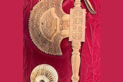 PM Modi Gifts Japanese Counterpart Fumio Kishida a 'Krishna Pankhi'