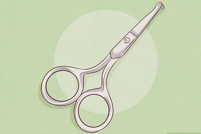 How to Trim Nose Hair