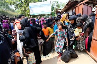 Bangladesh Calls for Efforts to Curb Rohingya Influx