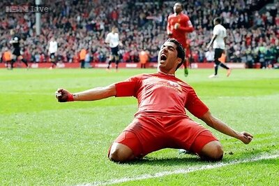 Liverpool fans need to stay calm for run-in, says Suarez