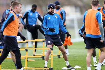 Leicester Play Swansea As Spurs Threat Looms Large