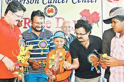 Chennai: Cancer survivors' date with Rose Day