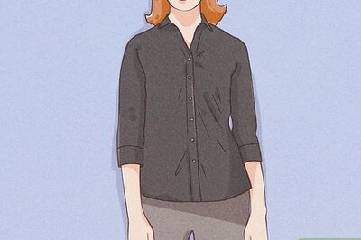 Best Shirt Colors to Pair with Grey Pants for a Stylish Look