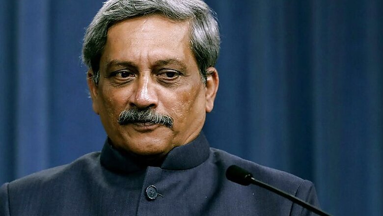 Manohar Parrikar Not to Return to Goa, Fly to US Again for Treatment Tonight