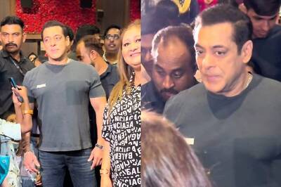 Salman Khan STRUGGLES To Open His Car's Door As Mob Tries To Break His Tight Security; Watch Video