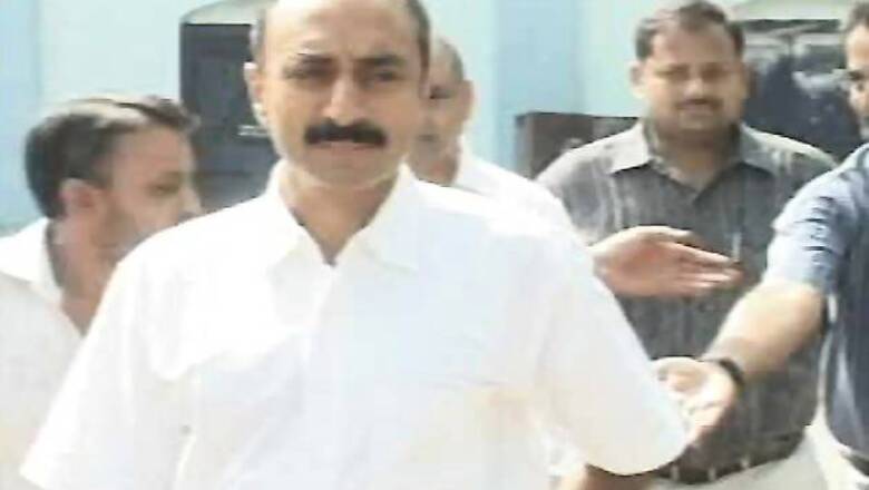 Email hacking case: SC stays probe against Sanjiv Bhatt