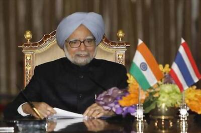 Manmohan Singh arrives in Russia for G20 Summit