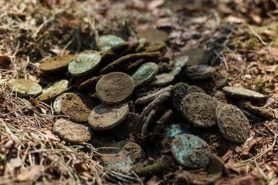 Rare Anglo-Saxon Penny Hoard, Untouched Since 1066, Set To Fetch Rs 1.88 Crore At Auction