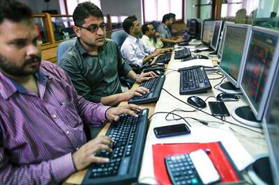 Nifty Regains 10,000-mark, Sensex Rises 187 Points in Early Trade