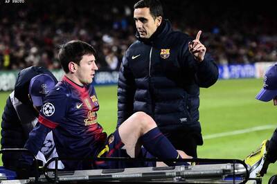 Barca confirm Messi only has bruised left knee