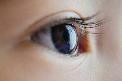 Forget Smart Glasses, Here’s Why Smart Contact Lenses Could Be The Future