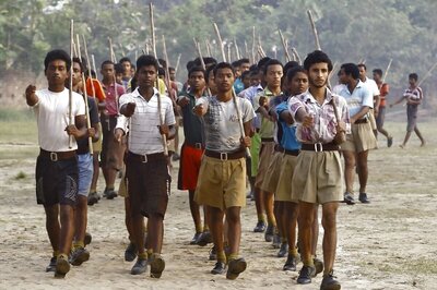 West Bengal RSS Leader Likens Hindu Community to Frogs