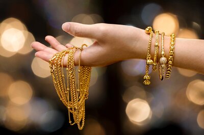 Gold Prices Remain Flat. Check Latest Rates in Your City