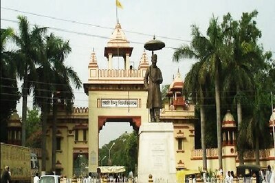 BHU Teachers Seek Clarity on 203 Posts 'Missing' for OBCs, 340 Extra Appointments in General Category