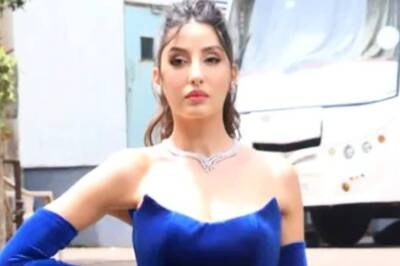 Nora Fatehi Sets Internet On Fire in Strapless Royal Blue Gown With Thigh High Slit; Fans Call Her 'Queen'