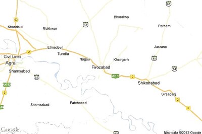 Firozabad: Four of a family run over by Rajdhani Express train