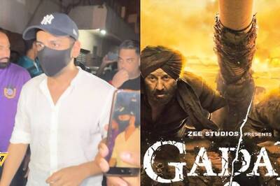 Kartik Aaryan Gets Mobbed As He Watches Sunny Deol's Gadar 2 In Mumbai; Video Goes Viral