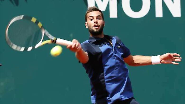 First-round byes for top 3 in Portugal, Paire advances