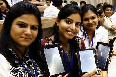 22 crore Aakash tablets required in future: Govt